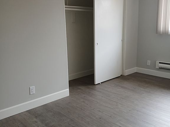 4th image of 560 W Gonzales Rd APT 20