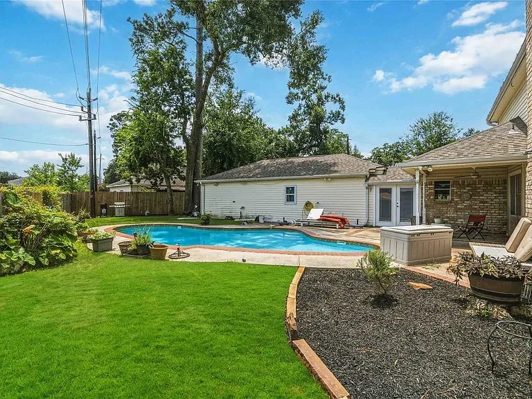 1003 Misty Lea Ln — Photo 30