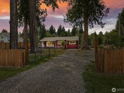 12204 Woodland Avenue E, Puyallup, WA, 98373