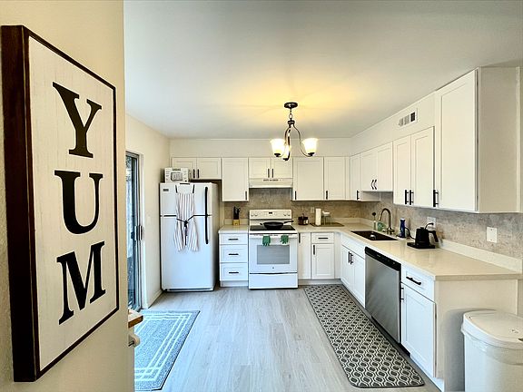 Open Kitchen