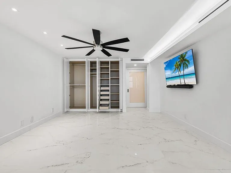545 S Fort Lauderdale Beach Blvd #1701 — Photo 12