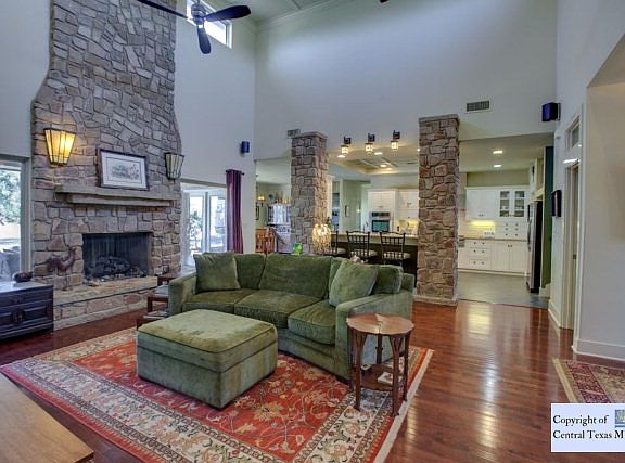 5th image of 288 Texas Country Dr