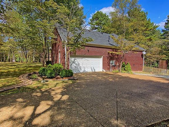 5th image of 9956 Poplar Coomb Ln