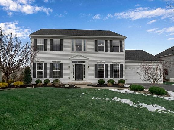 2nd image of 8982 Shannon Ct