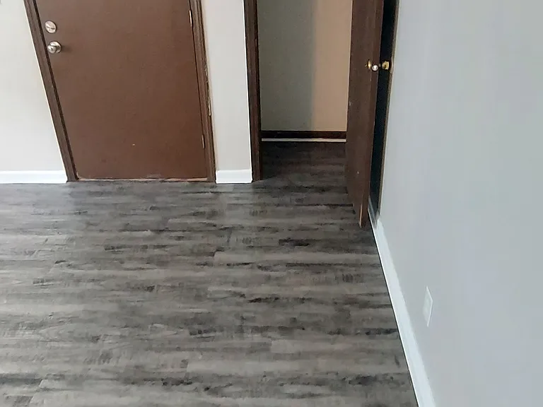 5725 Leavenworth Rd #8 — Photo 16