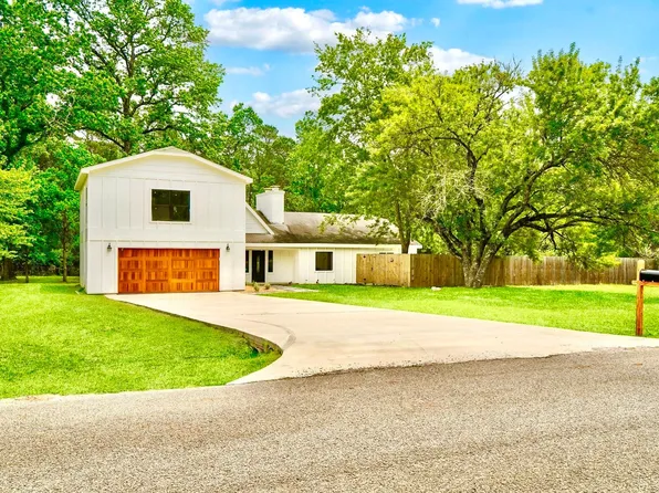 32606 Glenda Dr, Magnolia, TX 77354