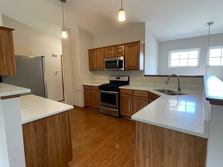 3609 Roanoke Ave — Photo 6