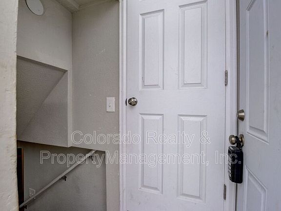 2nd image of 1015 5th St Unit C
