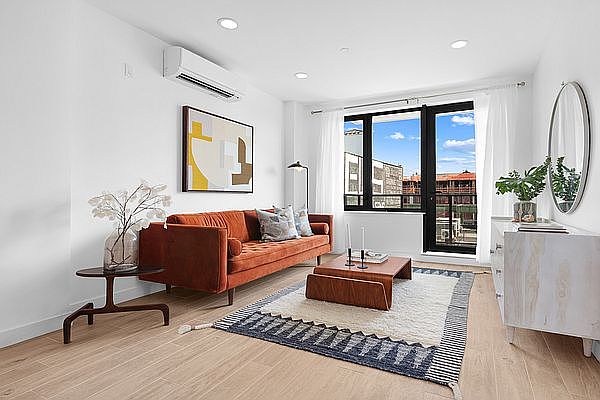 1st image of 912 Broadway APT 6N