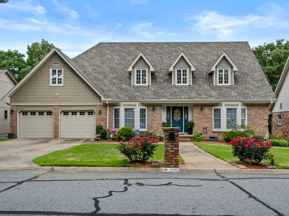 200 Fork River Rd, North Little Rock, AR 72120