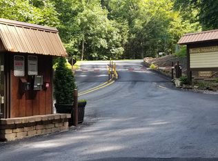 568 Deer Run, Purlear, NC 28665