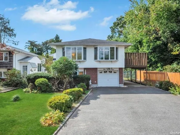 593 Old Bethpage Road, Old Bethpage, NY 11804