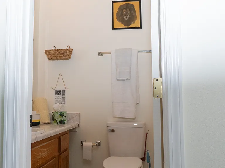 3109 Riviera Dr — Photo 25