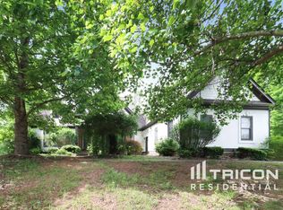 2784 Lost Lakes Dr, Powder Springs, GA 30127