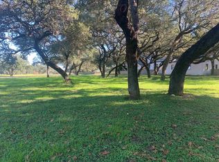 27029 Masters Pkwy, Spicewood, TX 78669-0000