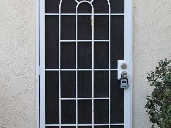 4th image of 209 S Ventura Rd Unit 23