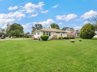 2450 Martha St, Highland, IN 46322