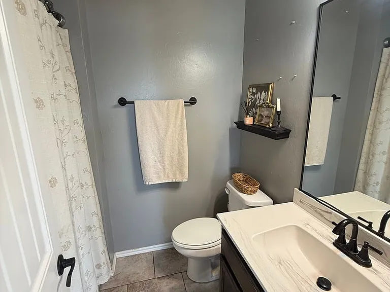 4725 Pyrope Ln — Photo 8