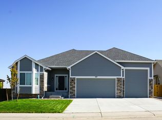 407 Glen Roy Dr, Johnstown, CO 80534