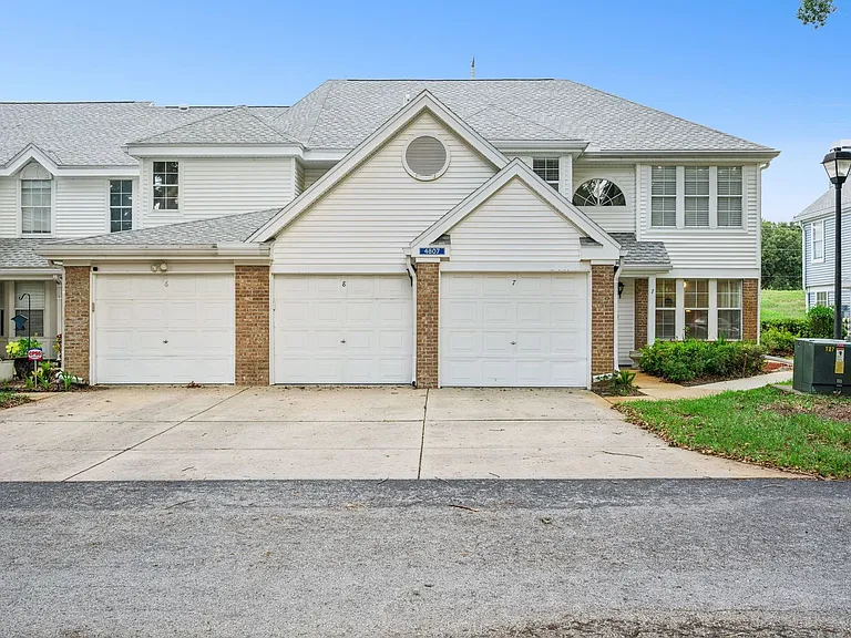 4807 Coachmans Dr #2408 — Photo 1