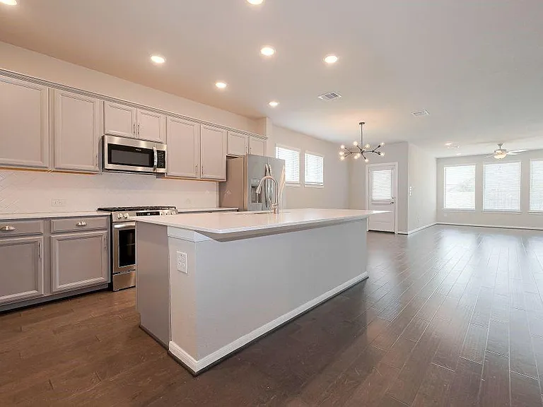 29310 Sweet Orange Ct — Photo 4