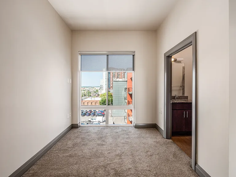 303 Front St — Photo 10