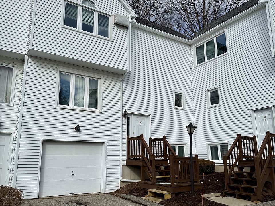 1st image of 40 Eastbrook Heights #C