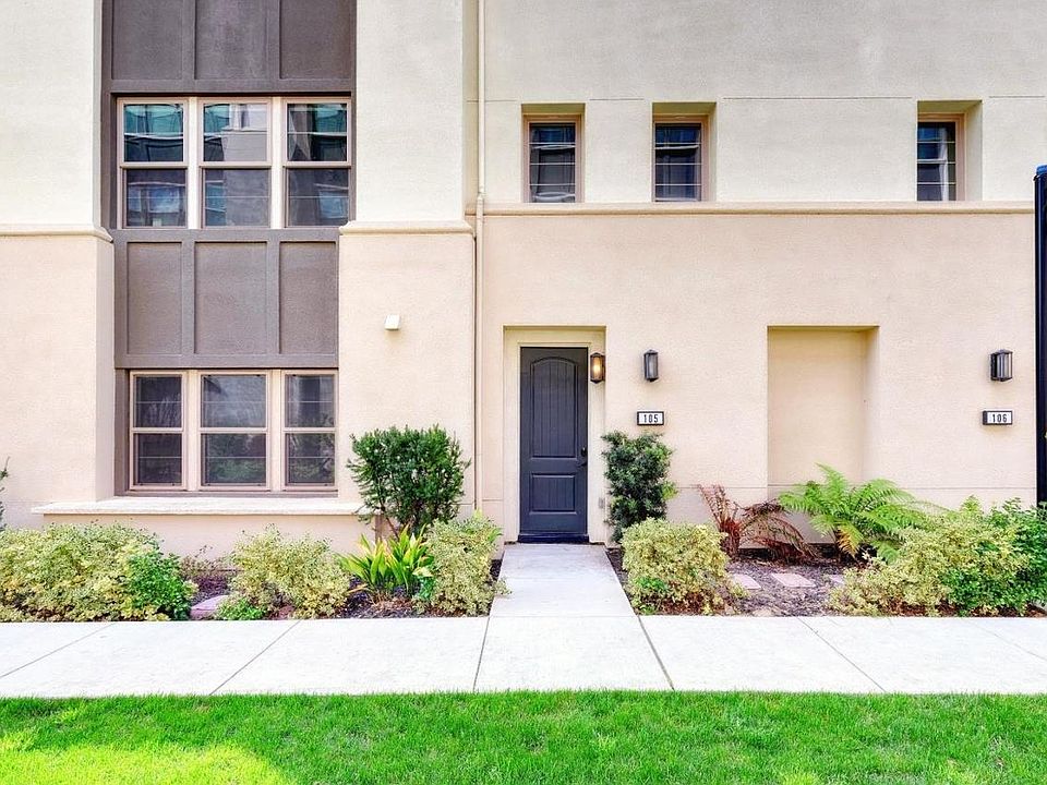 1st image of 1071 Dewberry Pl