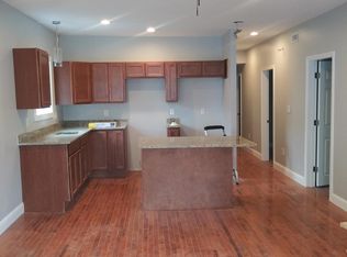 17 Esther St #2, Worcester, MA 01607