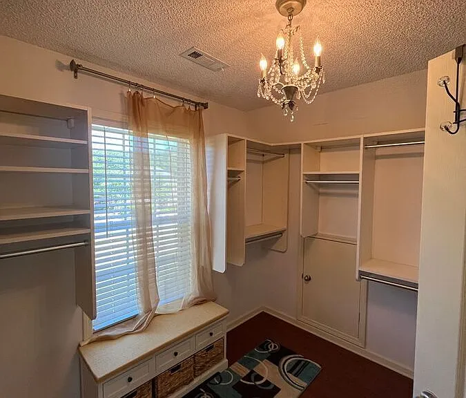 165 Keaton Dr — Photo 27