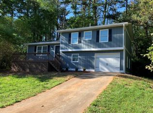 12 Hidden Valley Dr, Lawrenceville, GA 30044