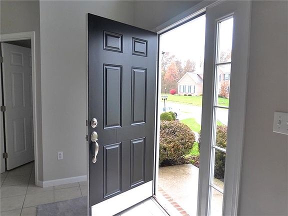 2nd image of 105 Woodridge Dr