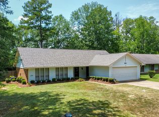 361 Park Ln, Jackson, MS 39212