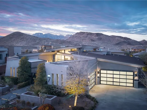 7 Morning Glow Ln, Summerlin, NV 89135