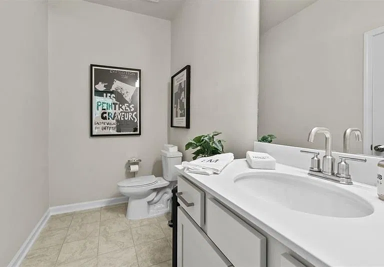 323 Sammon Way — Photo 18