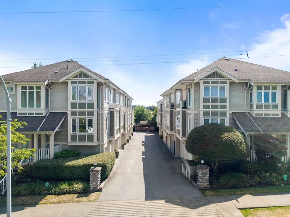 6498 Elgin Ave #7, Burnaby, BC V5H 3S6