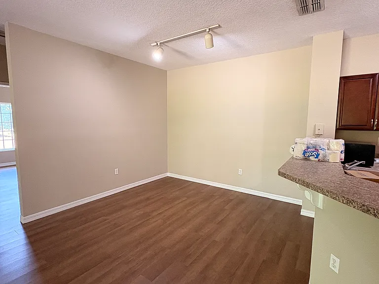 520 Florida Club Blvd #201 — Photo 7