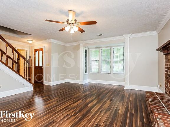 2nd image of 3237 Plymouth Rock Dr