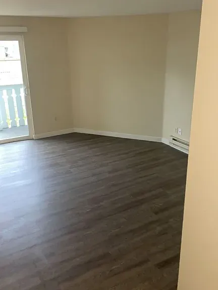 1120 Randall St #1 — Photo 2