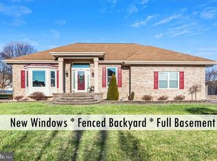 6 Thackery Rd, Hainesport, NJ 08036