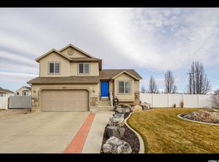 1312 N 2700 W, Clinton, UT 84015
