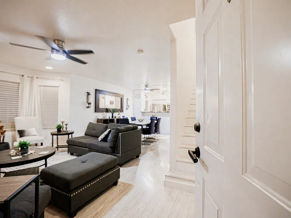 1505 N Center St #2-ID1699348P