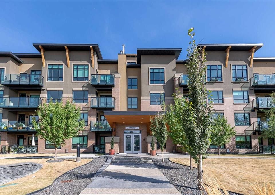 1st image of 145 W Burma Star Rd SW #302