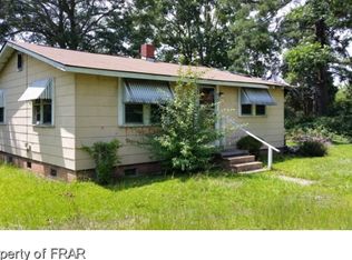 35 State St, Lumberton, NC 28358