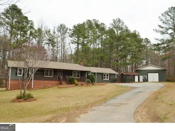 2635 Kent Dr, Lithia Springs, GA 30122