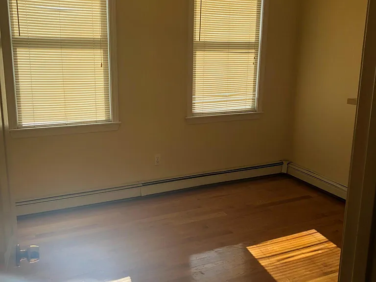 1127 Cambridge St #3 — Photo 4