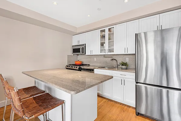 Rented by Corcoran | media 11