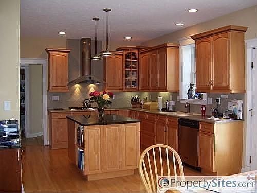 5th image of 3604 Hamilton St