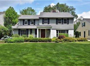 22349 E Byron Rd, Beachwood, OH 44122