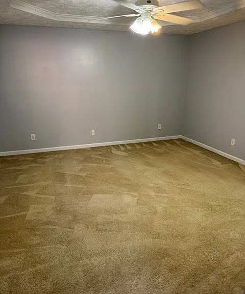 5340 Miranda Dr — Photo 13